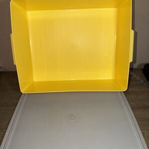 TUPPERWARE 1650 Super Storer Large Jumbo Storage YELLOW Container Under Bed